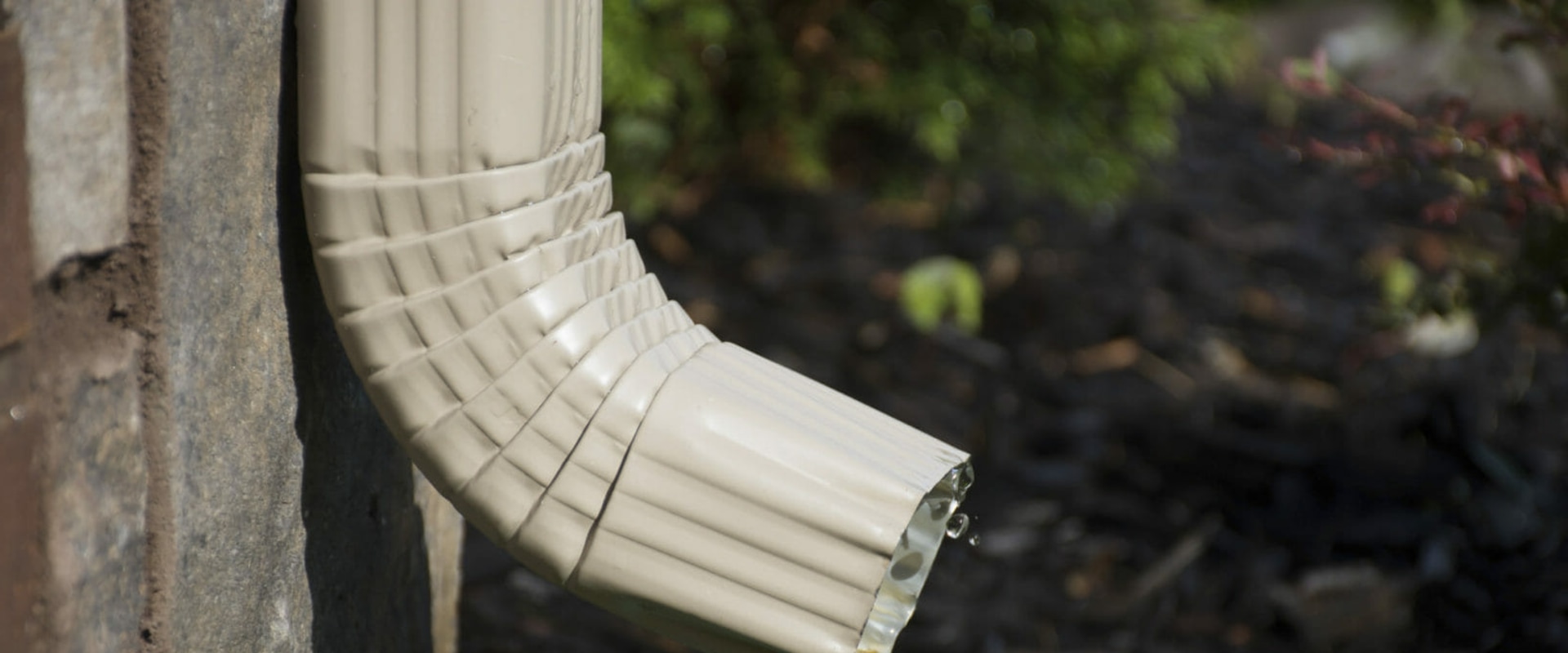 What to know before buying gutters?